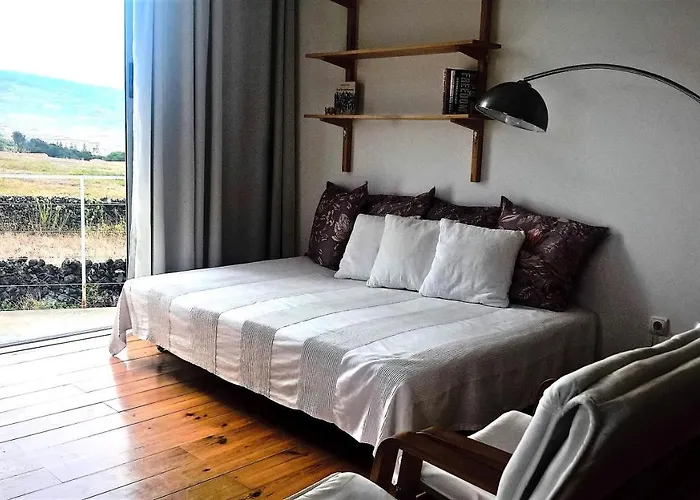 Quinta Da Falesia - Casa Branca Ponta Delgada